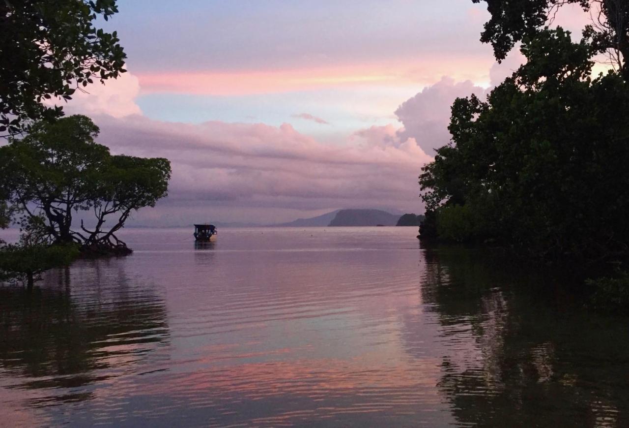 Nomad Divers Bangka Likupang Екстериор снимка